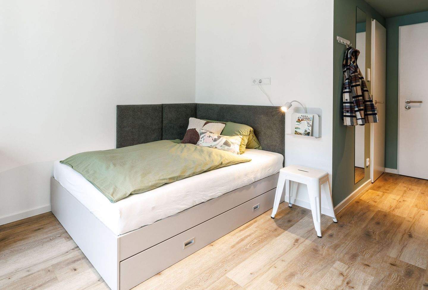 THE FIZZ Berlin Friedrichshain - **BRAND NEW* Fully Furnished Single Apartments for Students - Photo 1