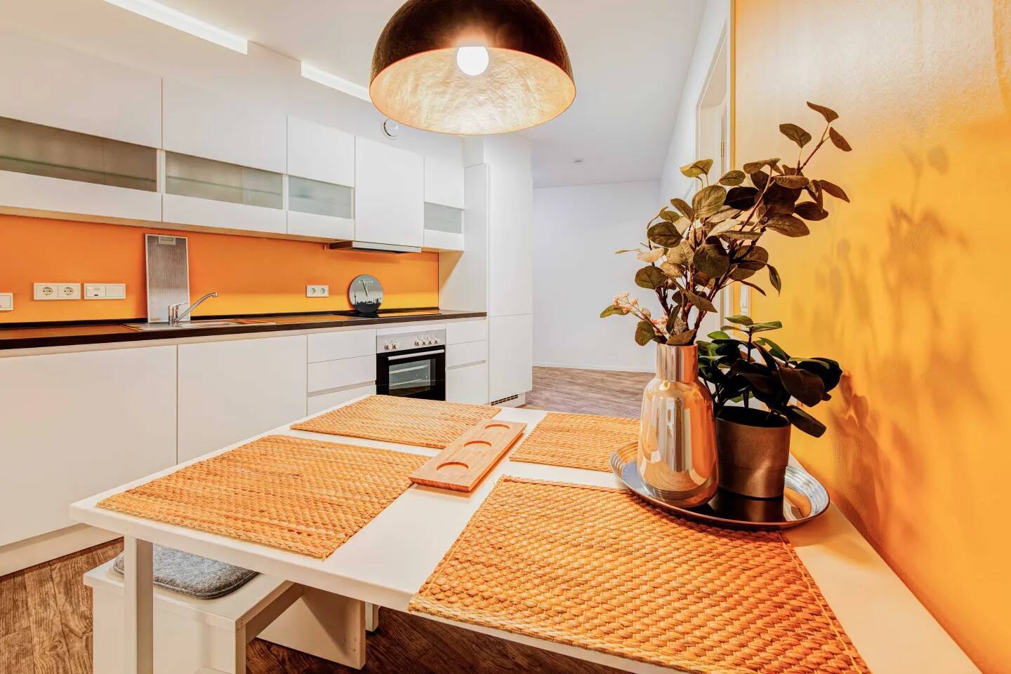 NUR FÜR STUDENTEN - Vollständig möbliertes Privatzimmer in einer 4-er WG - Photo 1