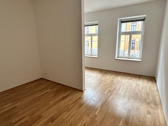 GEMÜTLICHE WOHNUNG MIT PARKETT, TERRASSE, FUßBODENHEIZUNG, EBK SOWIE MODERNEM DUSCHBAD