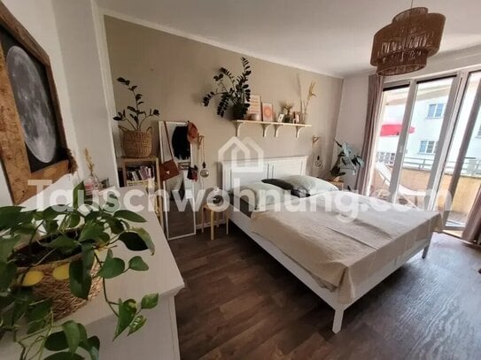 [TAUSCHWOHNUNG] 48m² WBS-Wohnung m. Balkon / Suche größere Wohnung m. Balkon