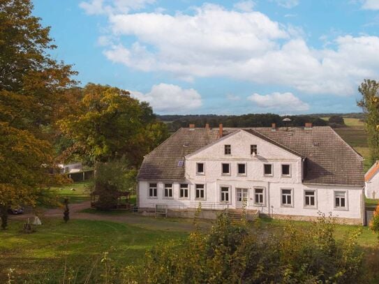 Weitläufiges Gutshaus mit historischem Charme, ELW uvm. für viele Nutzungsideen