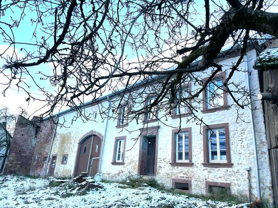 Sanierungsobjekt *** bei Losheim am See *** Bauernhaus mit Charme *** Rendite/Kapitalanlage *** Ferienhaus *** Vermietu…