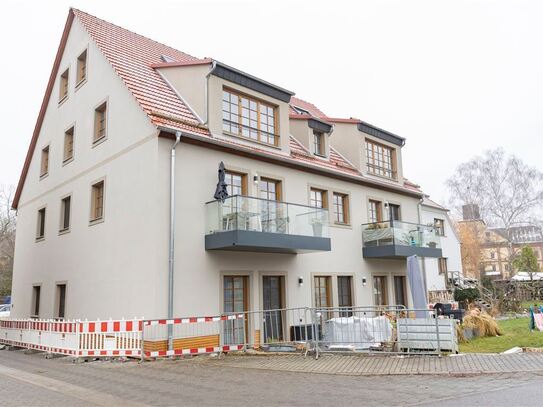 Absolut letzte Gelegenheit! Klimatisierte Dachgeschoss Maisonnette Wohnung