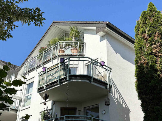 Tolle 3 ZKB-Eigentumswohnung mit Süd-Balkon und schönem Fernblick