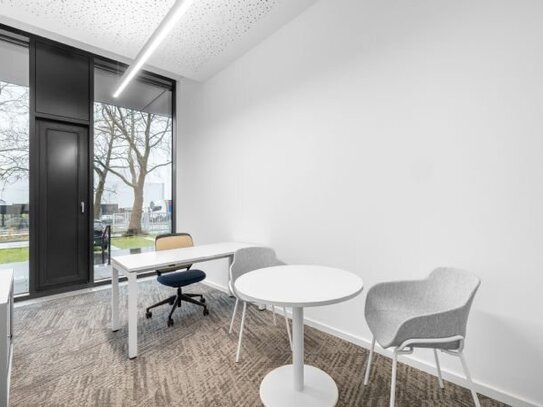 Privater Büroraum für 2 Personen in Regus Theo 105