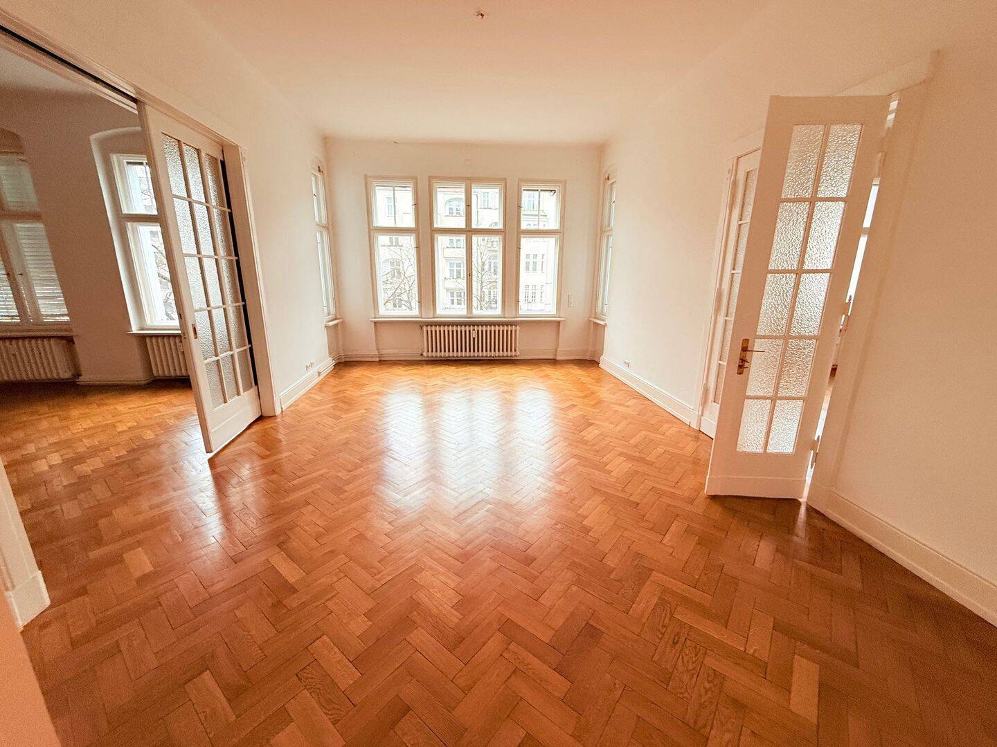 Wohnen und Arbeiten im repräsentativen Altbau! **TEILGEWERBE** - Photo 1