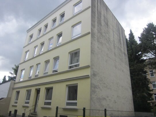 Sanierte 2,0-Zimmer-Wohnung, Dorotheenstraße 15a, EG