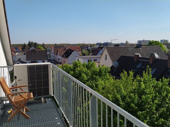 Geräumiges 2-Zimmer-Apartment mit Balkon, vollständig eingerichtet, zentral Raunheim