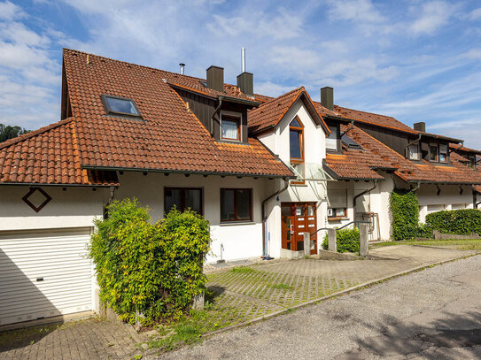 Sofort einziehen und wohlfühlen: 3-Zimmerwohnung mit Balkon und mehr