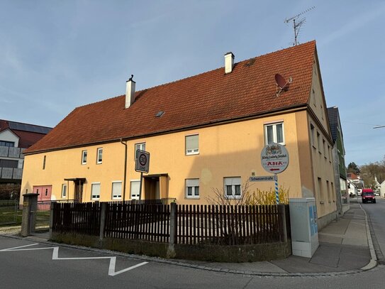 Zweifamilienhaus mit großem Entwicklungs- und Nutzungspotential in bester Innerstädtischer Lage