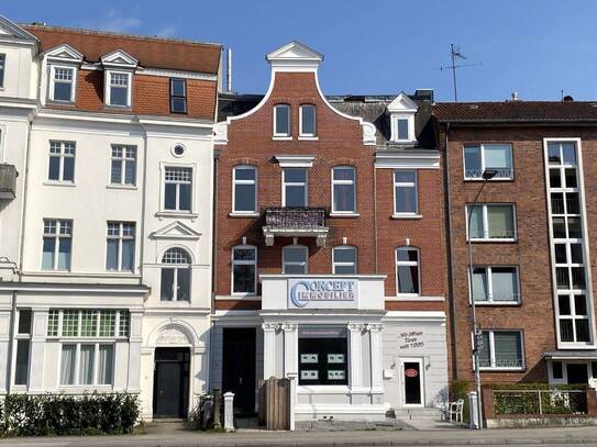 Traumhafter Altbau! Zentral in Lübeck! WG geeignet