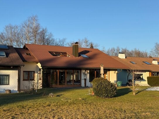 Gepflegtes Einfamilienhaus mit ELW mit Alpenblick in Isny-Neutrauchburg