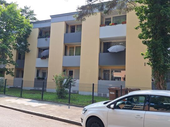 Schönes gemütliches vollständig möbl. 1 Zi. Apartment mit sonnigem West-Balkon