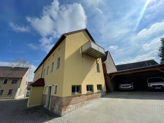 Representatives 4 Raum-DG-Loft in ansehnlichem, sanierten Bauerngut, mit Balkon und Fernblick