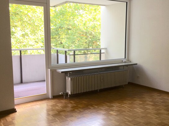 vermietete Wohnung Köln-Weiden 47 qm - Investitionsobjekt - 2 Zimmer - Balkon - TG - Einbauküche - Fahrstuhl