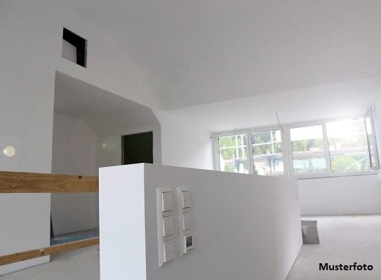 1/2 Anteil - Maisonette-Wohnung nebst Balkon und Dachterrasse