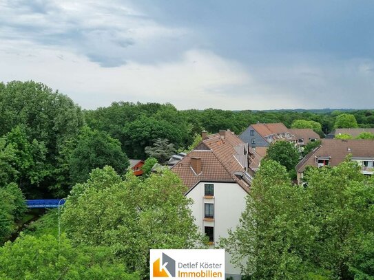 Mit Blick über Hilden. Eigentumswohnung mit TG-Stellplatz und Einbauküche!