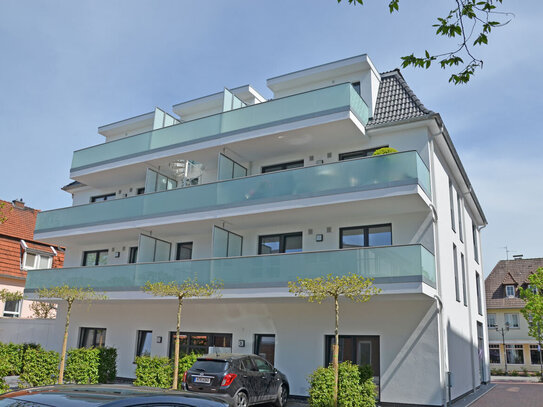 Moderne Dachgeschoss-Wohnung mit Lift, mit großzügiger Raumaufteilung sowie zwei Balkonen in Bestlage von Bad Zwischena…