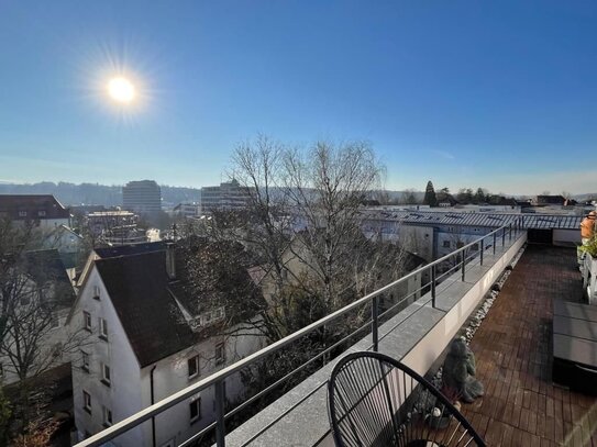 Traumhafte Aussicht! Schönes 4,5 Zimmer-Penthouse für gehobene Ansprüche!