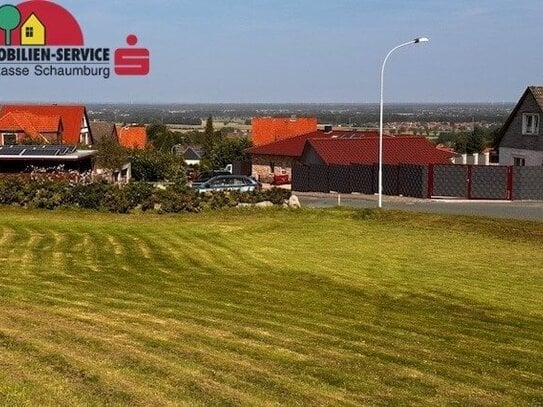 Großzügiges Baugrundstück mit Blick in die Ferne