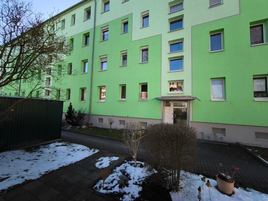 3-RWG mit Balkon im Erdgeschoss