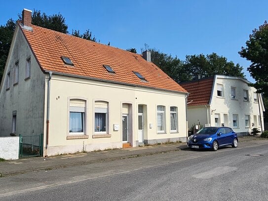 Doppelhaushälfte in 48599 Gronau mit ca. 96 m² Wohnfläche