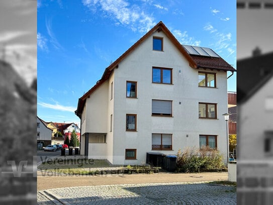 MODERNES 3-FAMILIENHAUS MIT ZWEI GARAGEN UND SOLAR!