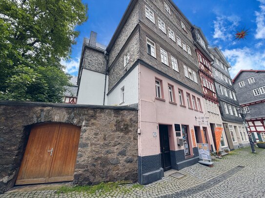 Saniertes Mehrfamilienhaus mit Geschichte im Herzen von Herborn