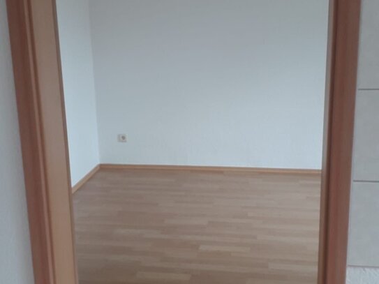 2 Zimmer Wohnung - Bitterfeld Kraftwerksiedlung - 1. OG