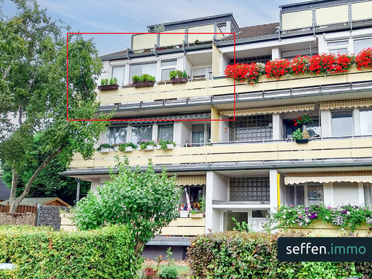 Charmante 3-Zimmer-Wohnung in Bergheim-Glessen mit Balkon, Loggia, Stellplatz und Garage