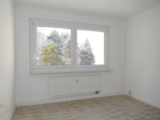 3-Raum-Wohnung mit Balkon und Aufzug