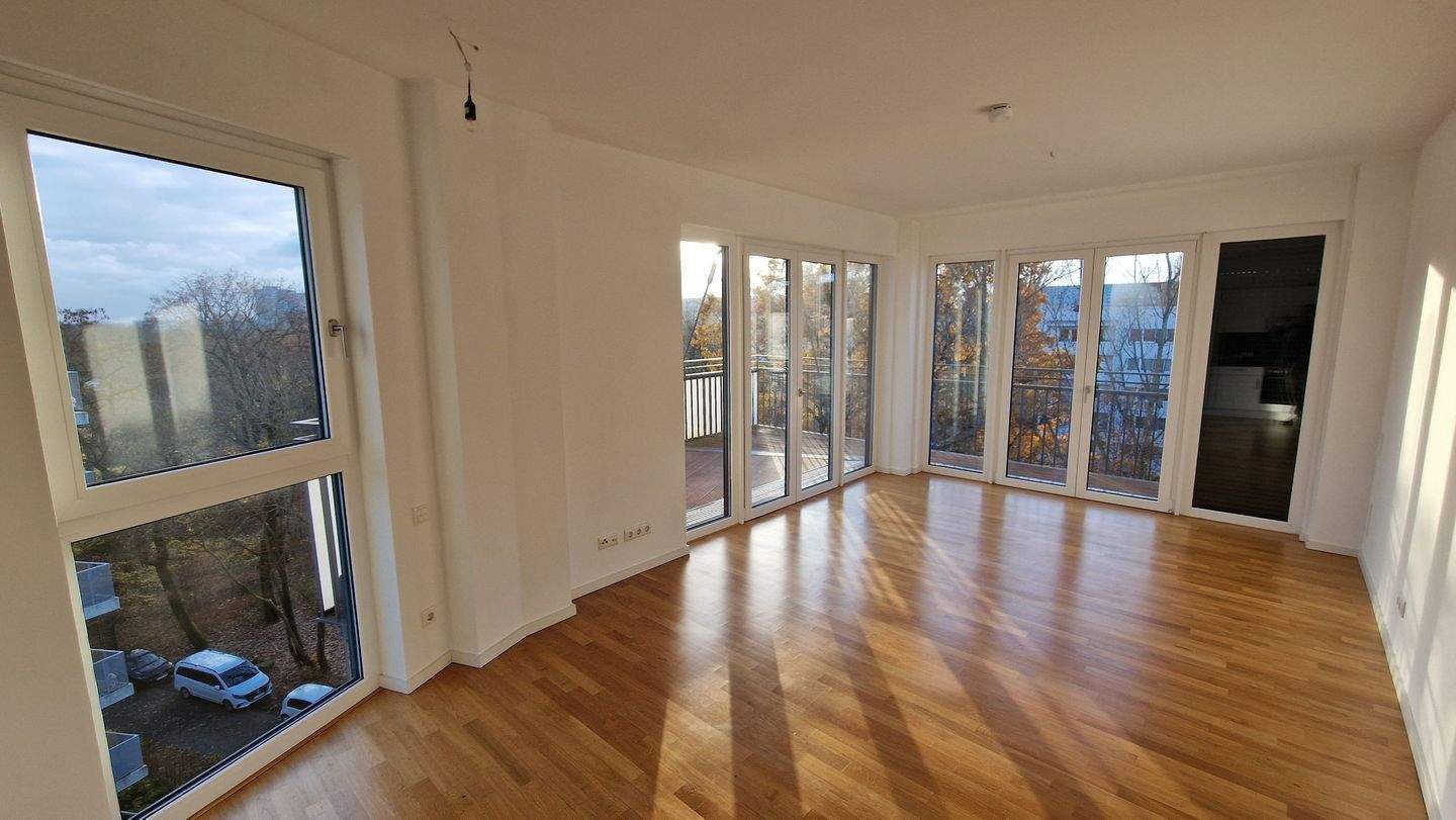 Neubauwohnung nahe Tierpark Dusch- und Wannenbad/Balkon/EBK/Fußbodenheizung - Photo 1