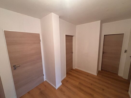 Sanierte 3 Zimmer Wohnung in ruhiger Umgebung