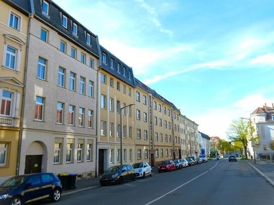 ++TOP-IMMOPOTENTIAL!++ MFH mit TOR-Einfahrt, 3x mod. Etagen-Wohnungen+ Penthouse-Maisonette und Loft-Häuschen, zum weit…