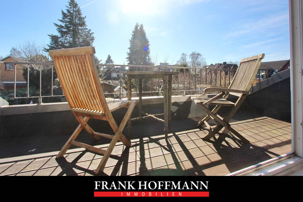 Renovierte & lichtdurchflutete Maisonette-Wohnung in Hamburg-Stellingen