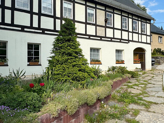 Zweifamilienhaus in Rittersgrün - Leben und Arbeiten in Familie