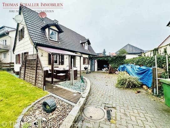 Kleines, aber feines Einfamilienhaus mit Garage und Terrasse