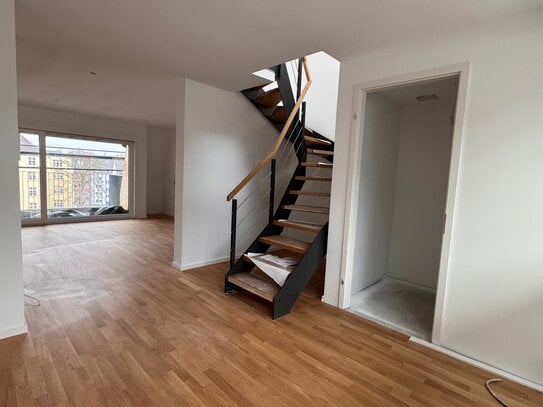 Exklusive 3 Zimmer Penthouse-Maisonettewohnung im Herzen Kölns, Neubau - Erstbezug