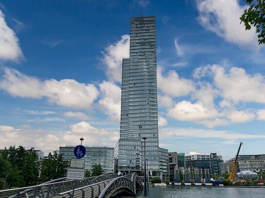 Buchen Sie Büroräume in Signature KölnTurm für 1 Person bei denen Sie sich um nichts mehr kümmern müssen