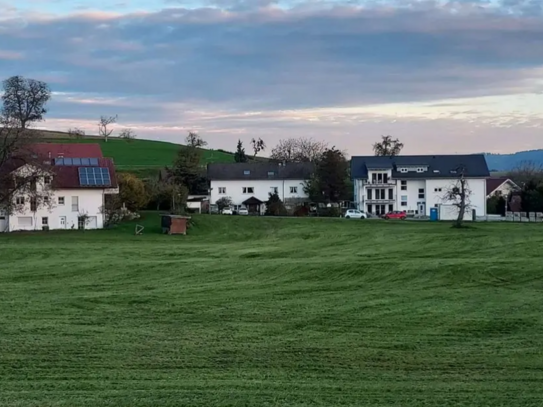 Moderne 2-Zi-Wohnung (Neubau, Erstbezug) in Achberg Nahe Bodensee