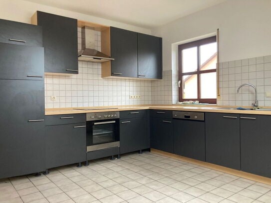 Moderne, helle 3-Zimmer-Wohnung mit EBK, Balkon in zentraler Lage