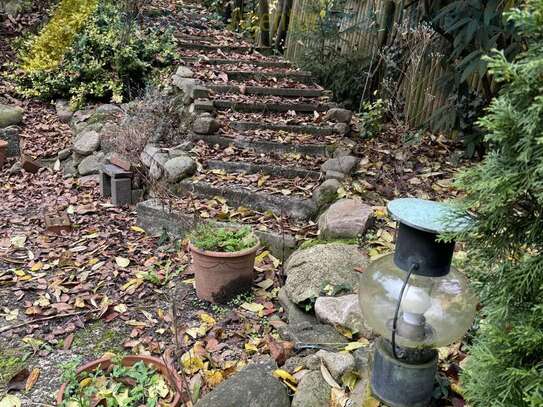 Idyllisches Mehrfamilienhaus sucht neuen Besitzer