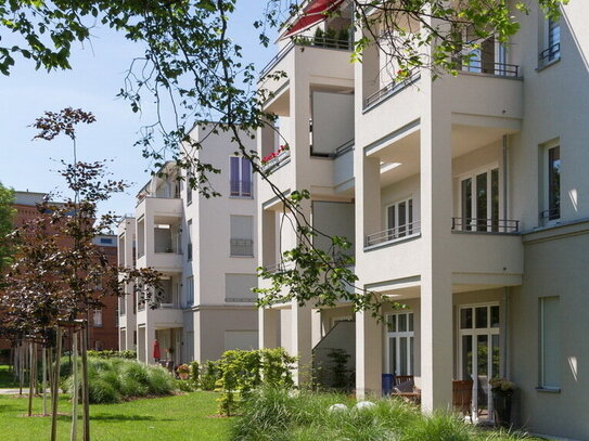 Dusch- und Wannenbad, Parkett, Terrasse, Einbauküche, Fußbodenheizung