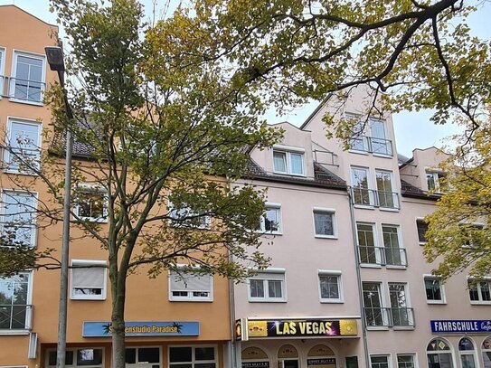 Wohnpark Engelsdorf - großzügig geschnittene 4 Raumwohnung mit Wannenbad, Duschbad und Südbalkon