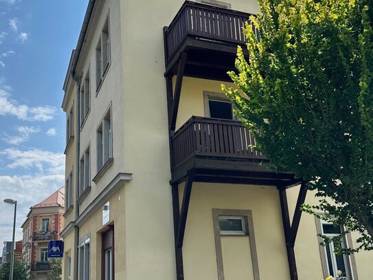 ** Gemütliche 3 - Raum Wohnung mit Balkon im 1.OG in Dresden Briesnitz **