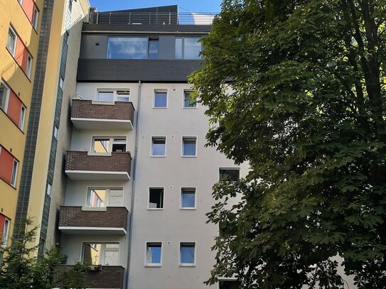 Perfekt für Selbstnutzer - Gemütliche 2-Zimmer-Wohnung mit Balkon in Kreuzberg