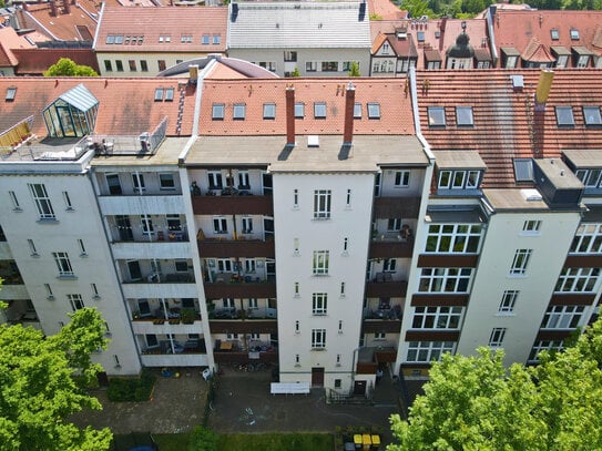 Aus 3 mach 6 +große 6-Raumwohnung mit Balkon im Zentrum von Gohlis+