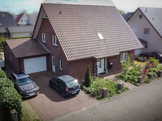 Einfamilienhaus von 2001 in ruhiger Sackgassenlage nahe Bahnhof 150qm + Garage und Veranda