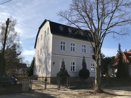 Zwei-Zimmer-Wohnung im 1. OG rechts in Fredersdorf Süd