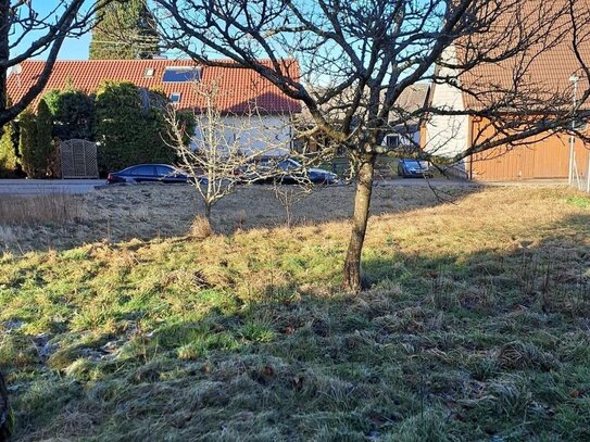 * Erfüllen Sie sich Ihren Wohntraum* sonniger Bauplatz für ein Ein-bis Zweifamilienhaus